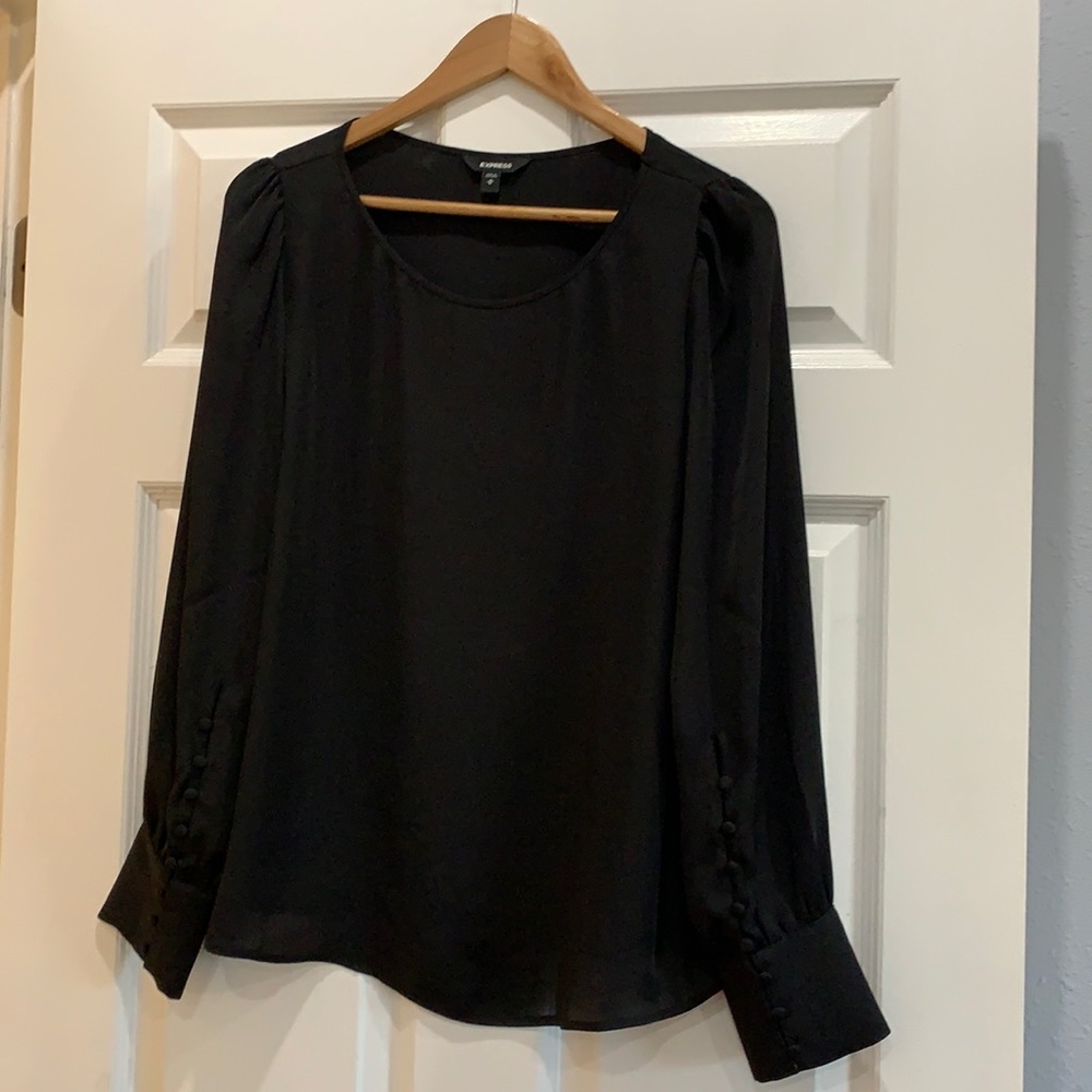 Express Poet Sleeve Blouse With Button Detailing | Size Medium